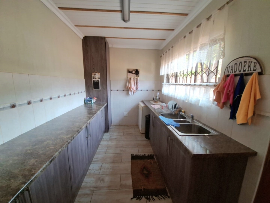 5 Bedroom Property for Sale in Koster North West